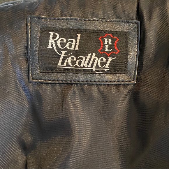 Black Leather Vest - Picture 4 of 4